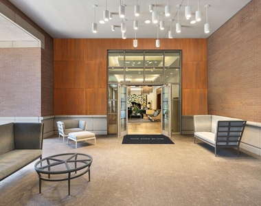 1400 Mckinney Street - Photo Thumbnail 20