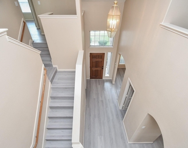 15114 Snow Hill Court - Photo Thumbnail 18