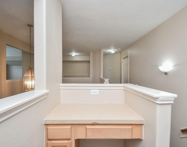 15114 Snow Hill Court - Photo Thumbnail 27
