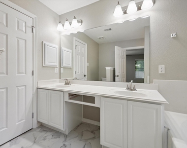 1206 Halls Bridge - Photo Thumbnail 7