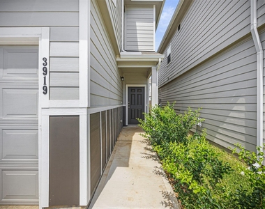 3919 Faletti Drive - Photo Thumbnail 21