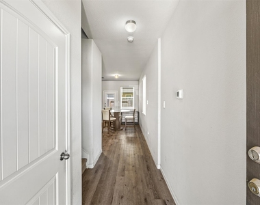 3919 Faletti Drive - Photo Thumbnail 2