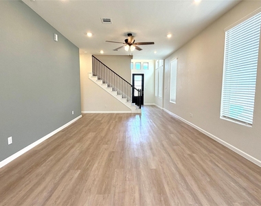 5089 Andorra Bend Lane - Photo Thumbnail 10