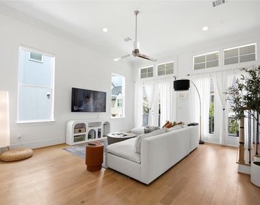 8653 Green Kolbe Lane - Photo Thumbnail 19