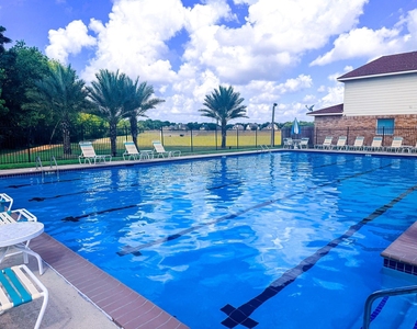 4422 Park Trail Lane - Photo Thumbnail 21
