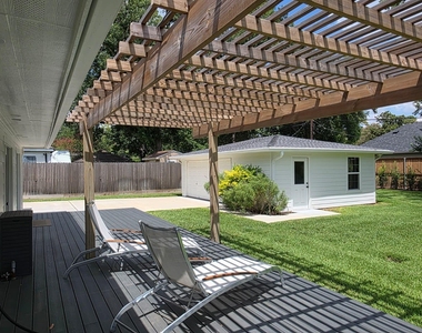312 W 31st Street - Photo Thumbnail 39