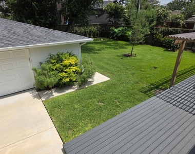 312 W 31st Street - Photo Thumbnail 48