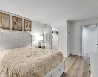 3525 Sage Road - Photo Thumbnail 3