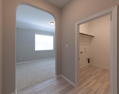 22138 Grand Mist Drive - Photo Thumbnail 37