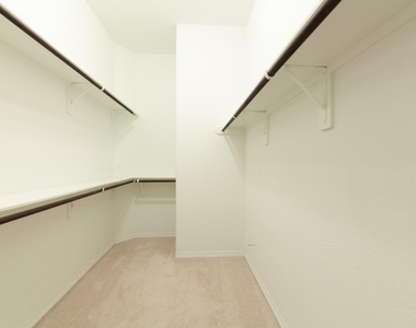 22138 Grand Mist Drive - Photo Thumbnail 18