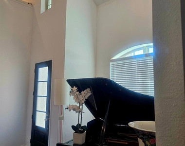 19027 Palizzi Ridge Lane - Photo Thumbnail 8