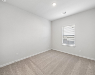 11605 Whirlaway Drive - Photo Thumbnail 15