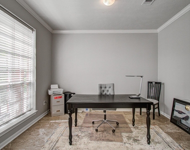 3043 W Hampton Drive - Photo Thumbnail 11