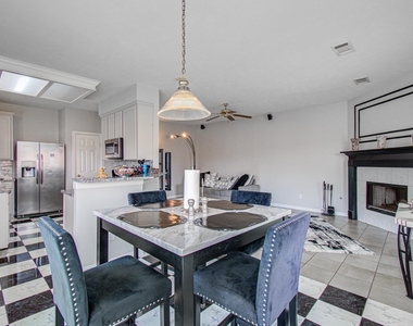 3043 W Hampton Drive - Photo Thumbnail 19