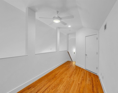4509 Eigel Street - Photo Thumbnail 28