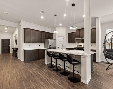 3013 Chestnut Lane - Photo Thumbnail 19