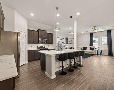 3013 Chestnut Lane - Photo Thumbnail 13