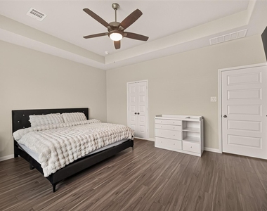 3013 Chestnut Lane - Photo Thumbnail 22