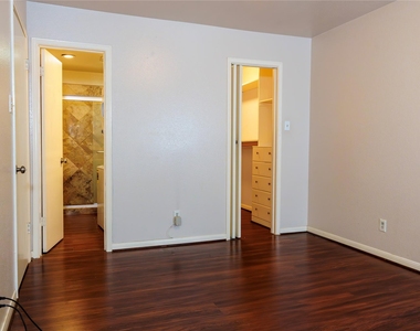 829 Wax Myrtle Lane - Photo Thumbnail 19
