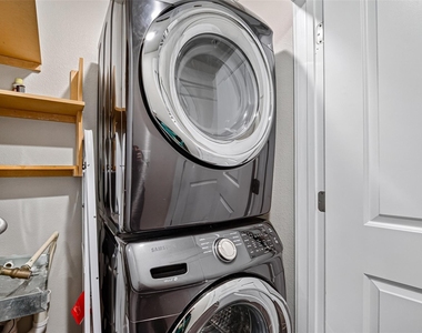 2401 Crawford Street - Photo Thumbnail 24