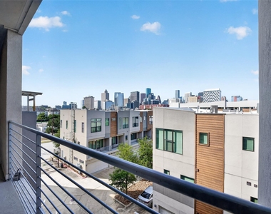 2401 Crawford Street - Photo Thumbnail 8
