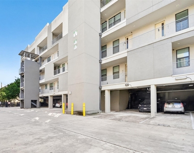 2401 Crawford Street - Photo Thumbnail 3