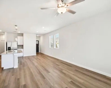 9450 Herons Preserve - Photo Thumbnail 8