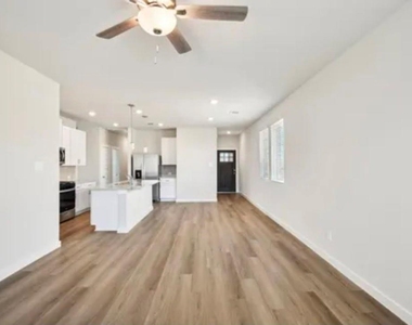 9450 Herons Preserve - Photo Thumbnail 6