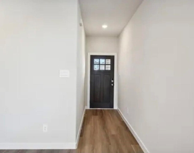 9450 Herons Preserve - Photo Thumbnail 14