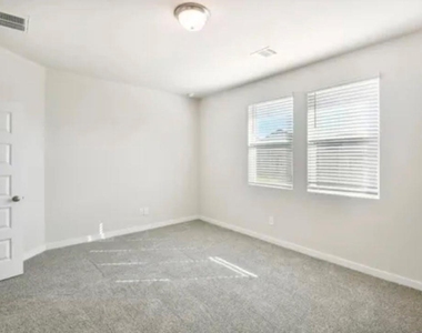 9450 Herons Preserve - Photo Thumbnail 21