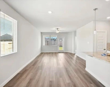 9450 Herons Preserve - Photo Thumbnail 9