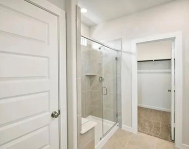 9450 Herons Preserve - Photo Thumbnail 25