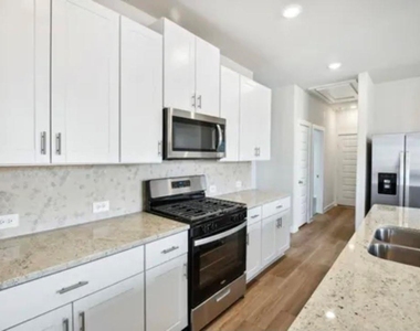 9450 Herons Preserve - Photo Thumbnail 13