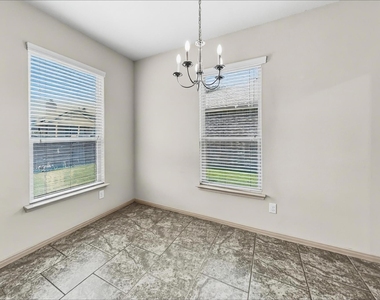 2201 Jefferson Crossing Drive - Photo Thumbnail 3