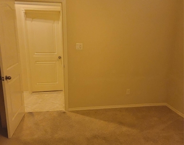 21702 Masonwood Lane - Photo Thumbnail 16