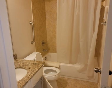 21702 Masonwood Lane - Photo Thumbnail 6