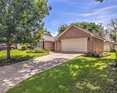 3618 Country Club Boulevard - Photo Thumbnail 18