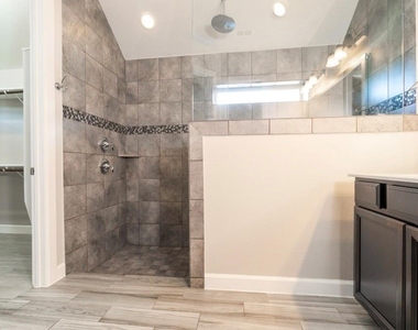 9615 Spring Court - Photo Thumbnail 13