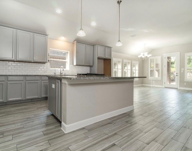 9615 Spring Court - Photo Thumbnail 3