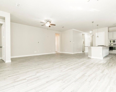 9615 Spring Court - Photo Thumbnail 10