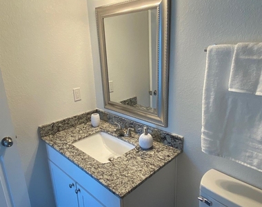 24029 Wildwood - Photo Thumbnail 19