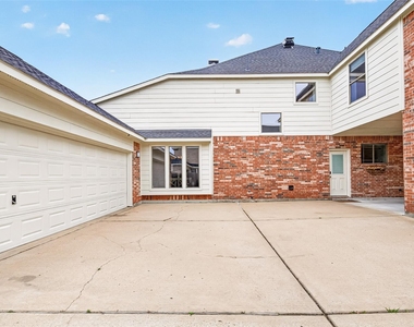 3510 Artesian Springs Court - Photo Thumbnail 46