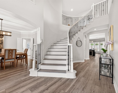 3510 Artesian Springs Court - Photo Thumbnail 4