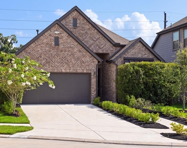 10722 Hidden Rock Drive - Photo Thumbnail 34