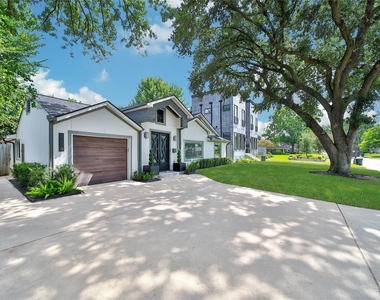 2206 Saxon Drive - Photo Thumbnail 43
