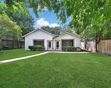 2206 Saxon Drive - Photo Thumbnail 38