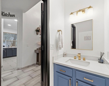 34 Firethorn Place - Photo Thumbnail 4