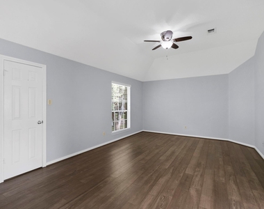 1431 N Medio River Circle - Photo Thumbnail 17