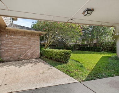 1431 N Medio River Circle - Photo Thumbnail 24