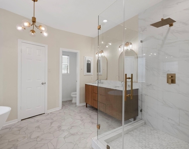 1431 N Medio River Circle - Photo Thumbnail 11
